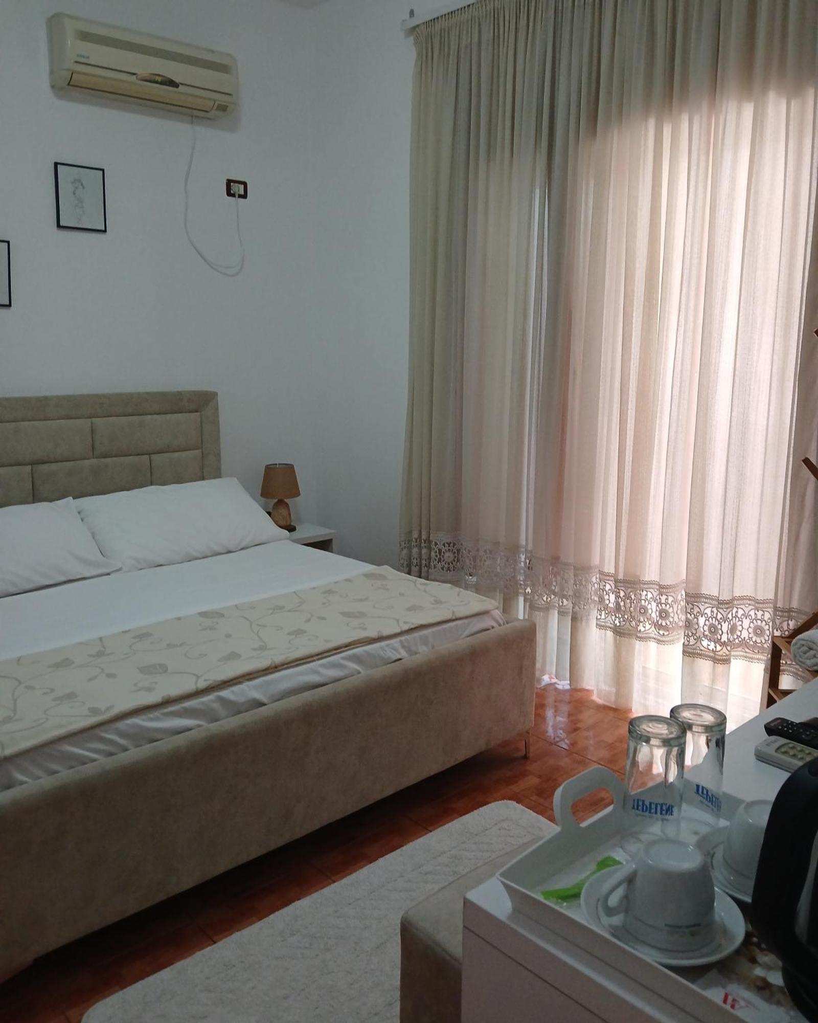 Villa Oasis Berat Exterior foto