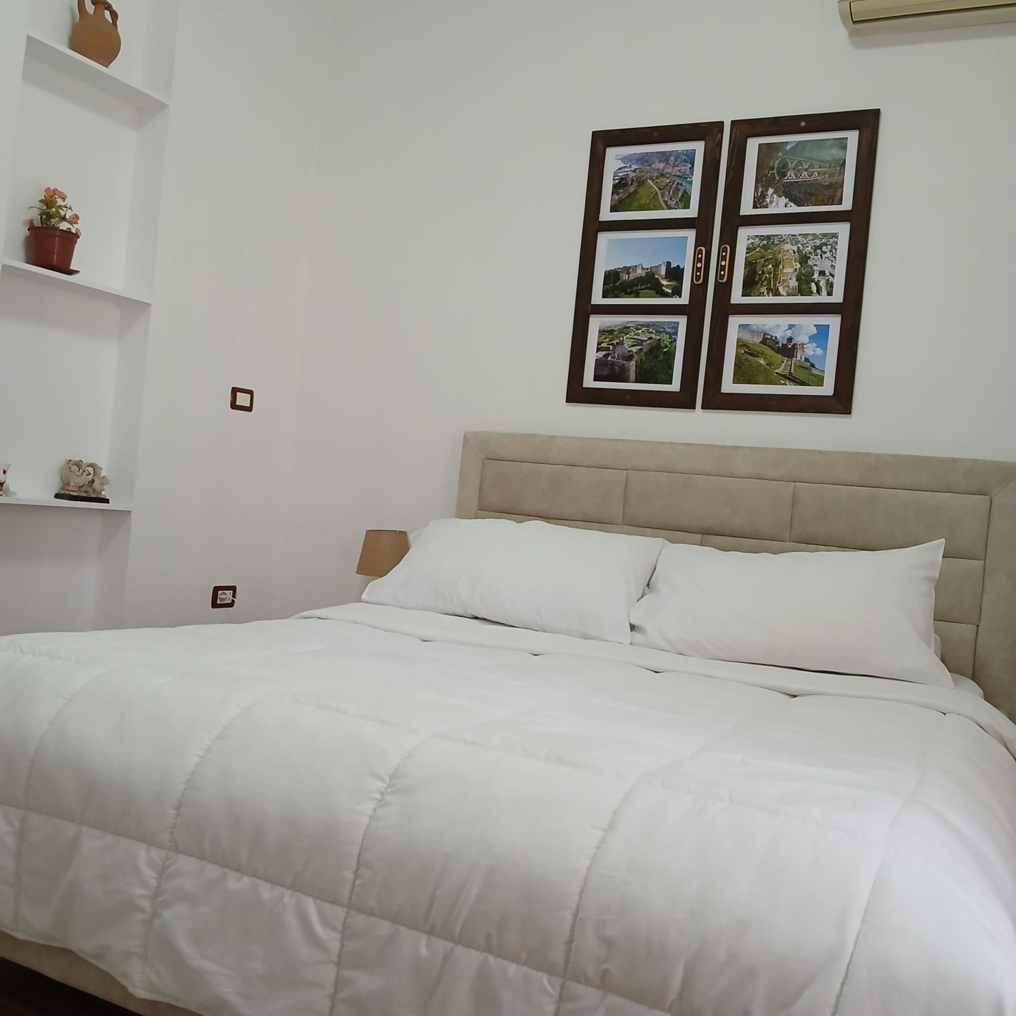 Villa Oasis Berat Exterior foto