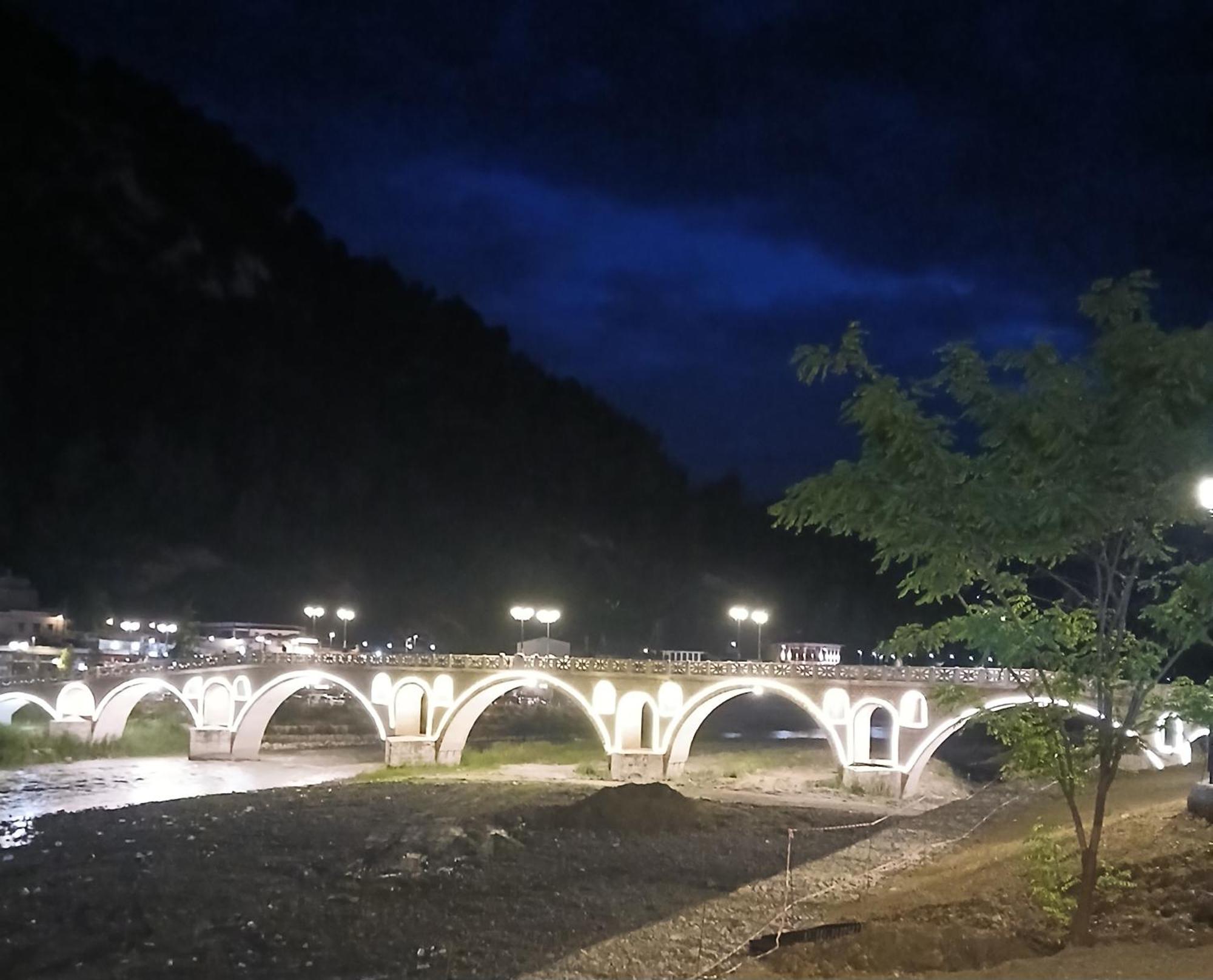 Villa Oasis Berat Exterior foto
